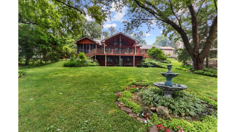 W5824 North Dr La Grange, WI 53121 by @properties $785,900