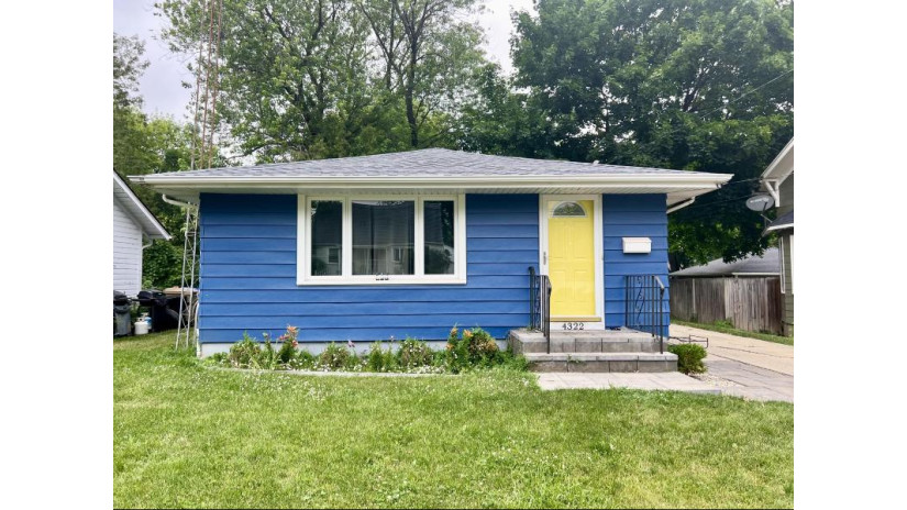 4322 74th St Kenosha, WI 53142 by Stanich Realty, LLC $219,900