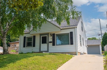 302 S 78th St, Milwaukee, WI 53214-1411