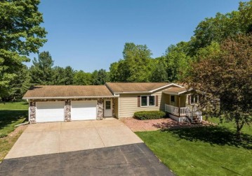 9530 West Offers Lake Road, Barronett, WI 54813