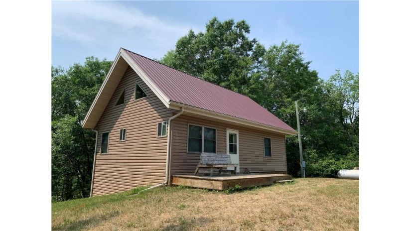 10699 West Peterson Road Ladysmith, WI 54848 by Larson Realty $229,000