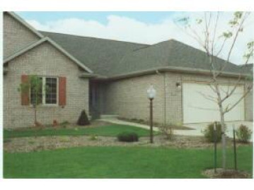 2646 Woodfield Ct, Howard, WI 54313