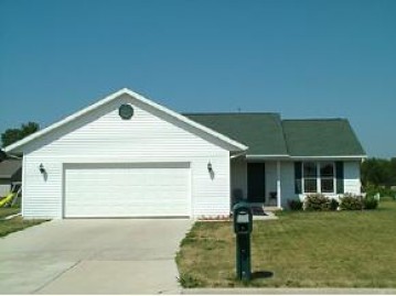 215 Steno Tr, Pulaski, WI 54162