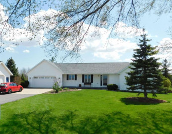 507 Northbrook Road, Luxemburg, WI 54217-8388