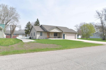 433 Canal Street, Berlin, WI 54923-1839