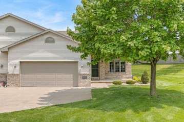 1831 E Sylvan Avenue, Appleton, WI 54915