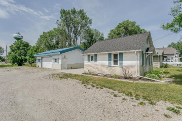 N4051 County Road E, Freedom, WI 54130