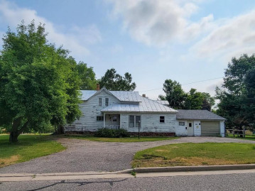 N4736 Pine Street, Royalton, WI 54961