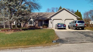 3509 W Grand Meadows Drive, Grand Chute, WI 54914