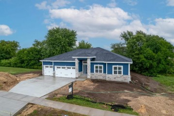 831 Schewe Road, Madison, WI 53562