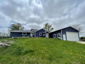 W2280 Giese Road, Spring Grove, WI 53550