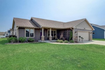 679 Badger Drive, Evansville, WI 53536