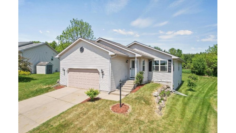 729 Parkside Avenue Baraboo, WI 53913 by Bunbury & Assoc, Realtors $325,000