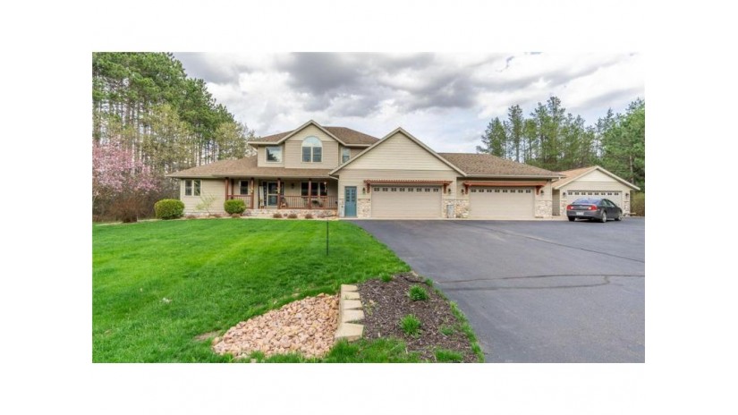 1275 Thistle Lane Eau Claire, WI 54703 by Re/Max Affiliates * $740,000