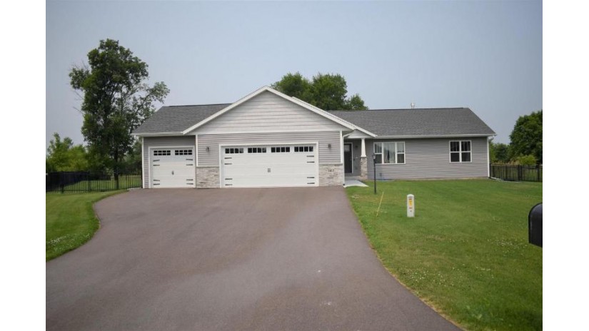 3865 Augusta Court Plover, WI 54467 by Re/Max Central - Phone: 715-340-0641 $474,000