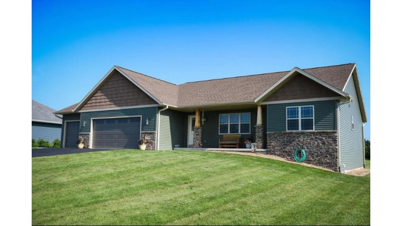 2130 Island View Lane Kronenwetter, WI 54455 by Becker Realty Results $449,000