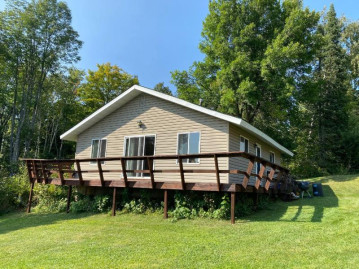 11144 Oxbow Rd, Presque Isle, WI 54557