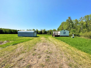 N4257 Hay Creek Rd, Prentice, WI 54556