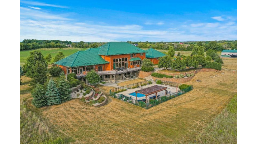 2269 Powder Hill Rd Erin, WI 53027 by Realty Executives Integrity~Brookfield $1,999,900