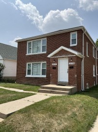 3777 N 58th Blvd 3779, Milwaukee, WI 53216-2850