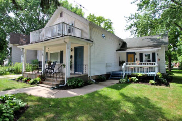 525 N Main St, Lake Mills, WI 53551