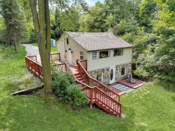 W2933 Thornapple Ln, Ashford, WI 53010