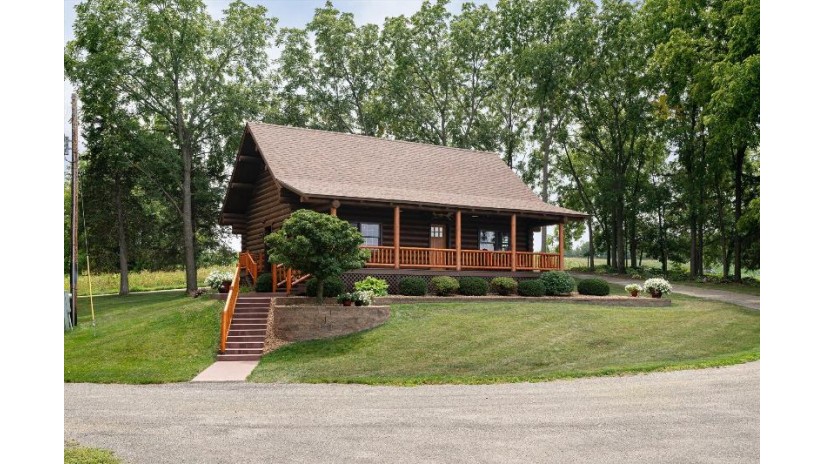 S4098 Duck Egg Ln Jefferson, WI 54665 by New Directions Real Estate $839,900