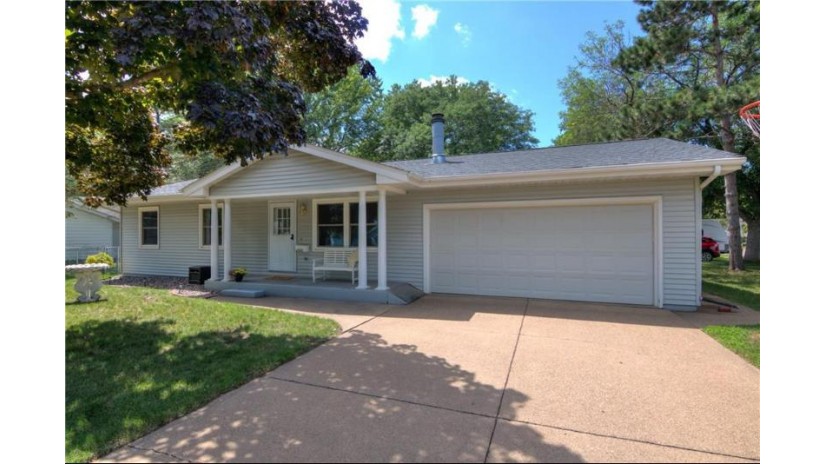 2922 Milton Road Eau Claire, WI 54703 by Property Shoppe Realty Llc $259,900