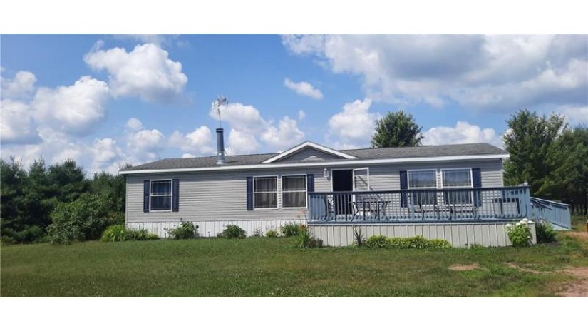 N9343 E Snow Creek Road Alma Center, WI 54754 by Clearview Realty, Llc Black River Falls $257,500