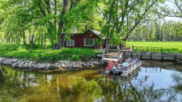 E6939 County Road F, Weyauwega, WI 54983