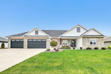 1773 Applewood Drive, Lawrence, WI 54115