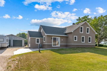 1372 Phillips Road, Humboldt, WI 54311