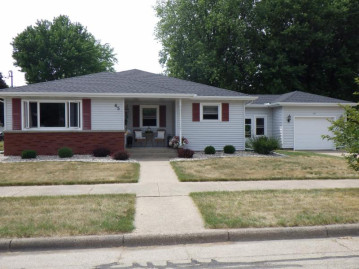 45 Brent Street, Clintonville, WI 54929