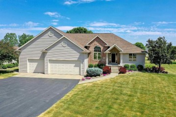 2503 Whispering Oak Drive, Lawrence, WI 54115