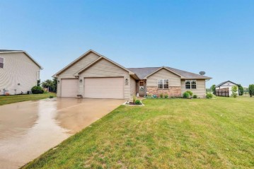 1534 Mcrae Circle, Bellevue, WI 54311