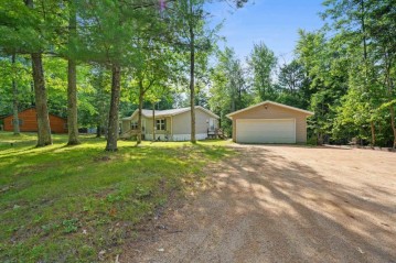 13394 Woodland Lane, Mountain, WI 54174-9799