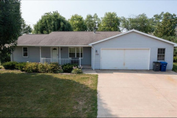 1021 E Evergreen Drive, Little Chute, WI 54130