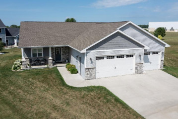 2308 Shore Preserve Drive, Oshkosh, WI 54904-7785