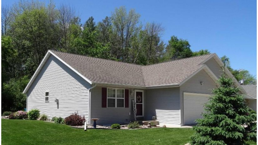 935 Harwood Avenue Howard, WI 54313 by Shorewest Realtors $289,900