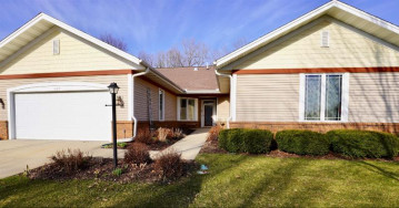 1127 Virgin Lake Drive, Stoughton, WI 53589