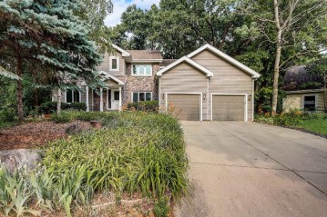 10 Hodgson Court, Madison, WI 53717