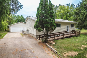 S1182 E Redstone Drive, La Valle, WI 53941