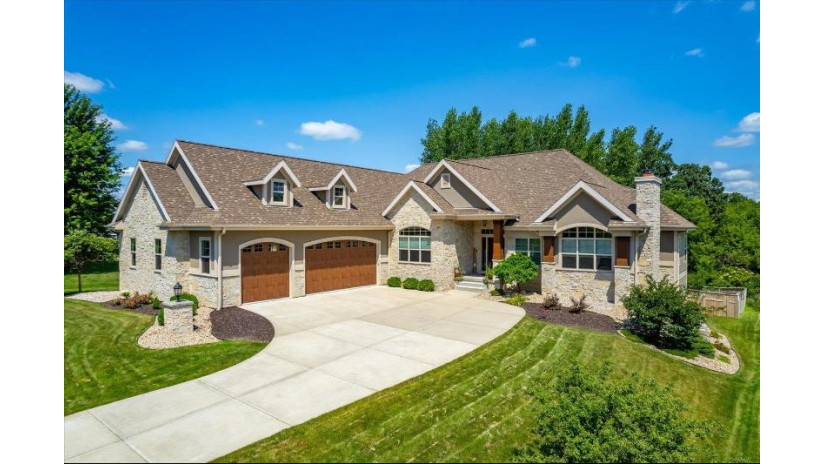 5732 Tuscany Lane Westport, WI 53597 by Bunbury & Assoc, Realtors $1,300,000