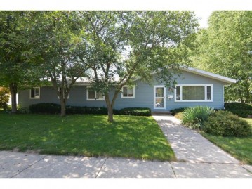 14 Meadowlark Drive, Madison, WI 53714