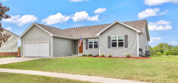 400 Whispering Way, Johnson Creek, WI 53038-9487