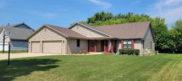 12190 W Barnard Ave Avenue, Greenfield, WI 53228