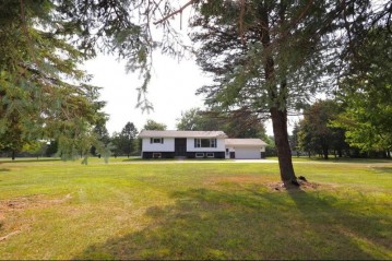 165961 River Road, Ringle, WI 54471