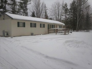 13361 Hwy 32, Mountain, WI 54149