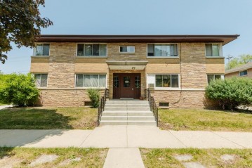 6636 W Fairview Ave, Milwaukee, WI 53213