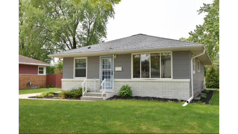 5255 N 106th St Milwaukee, WI 53225 by Berkshire Hathaway HomeServices Metro Realty $254,500